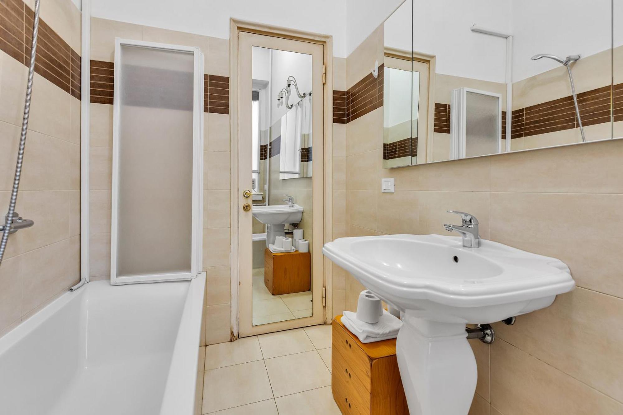 Appartamento Pacini - Affitti Brevi Italia Milan Exterior photo